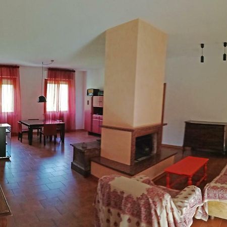 Madonna Di Frasassi - Casa Vacanze Apartment เจงกา ภายนอก รูปภาพ