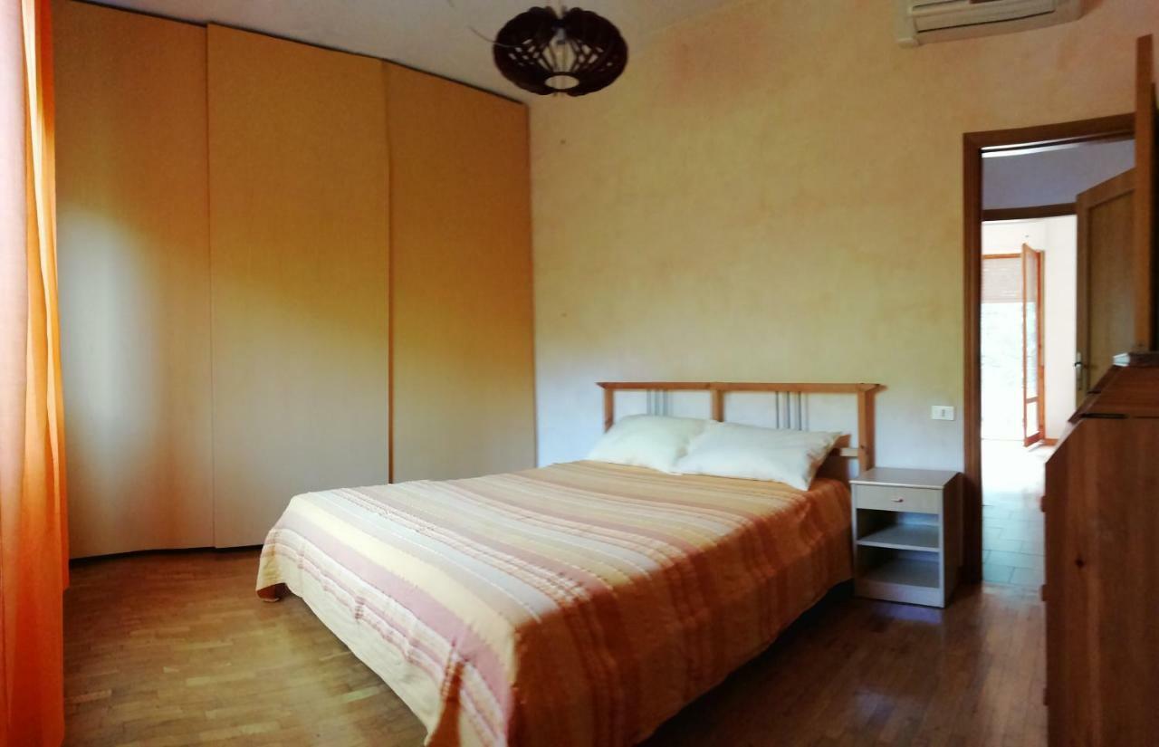 Madonna Di Frasassi - Casa Vacanze Apartment เจงกา ภายนอก รูปภาพ