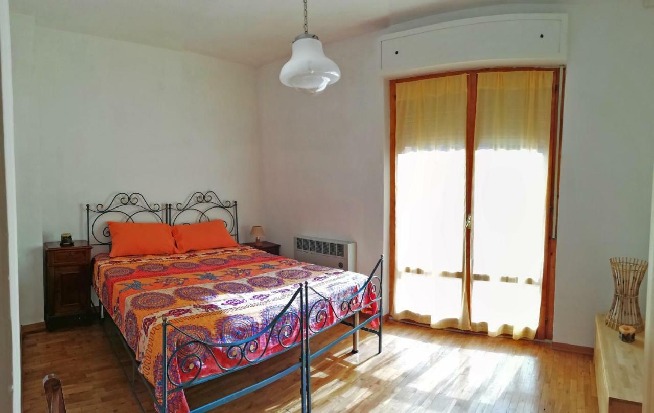 Madonna Di Frasassi - Casa Vacanze Apartment เจงกา ภายนอก รูปภาพ