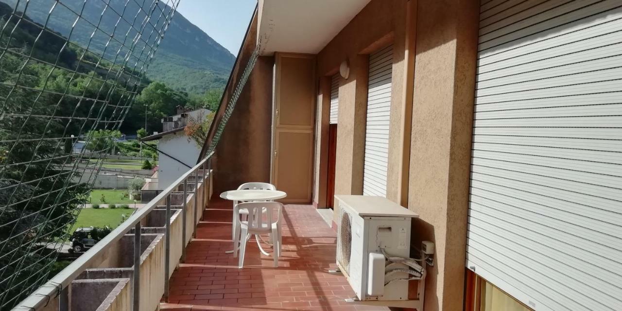 Madonna Di Frasassi - Casa Vacanze Apartment เจงกา ภายนอก รูปภาพ